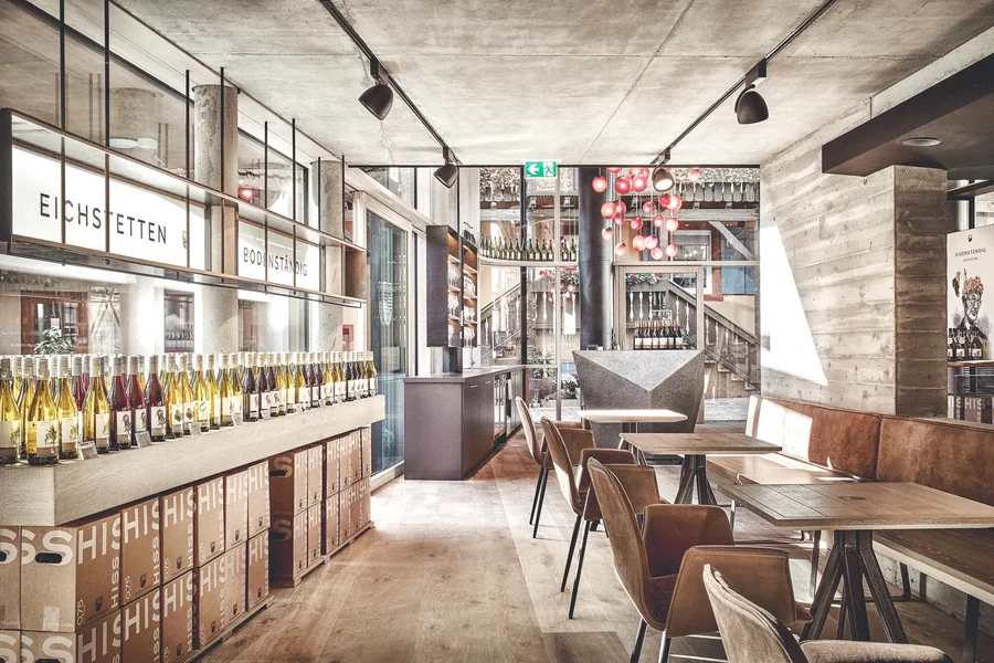 Weingut Hiss, Baden — Vinothek