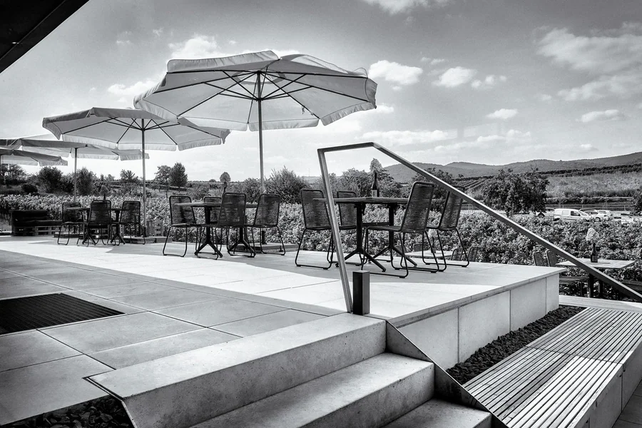 Weingut Reinhardt, Pfalz — Terrasse